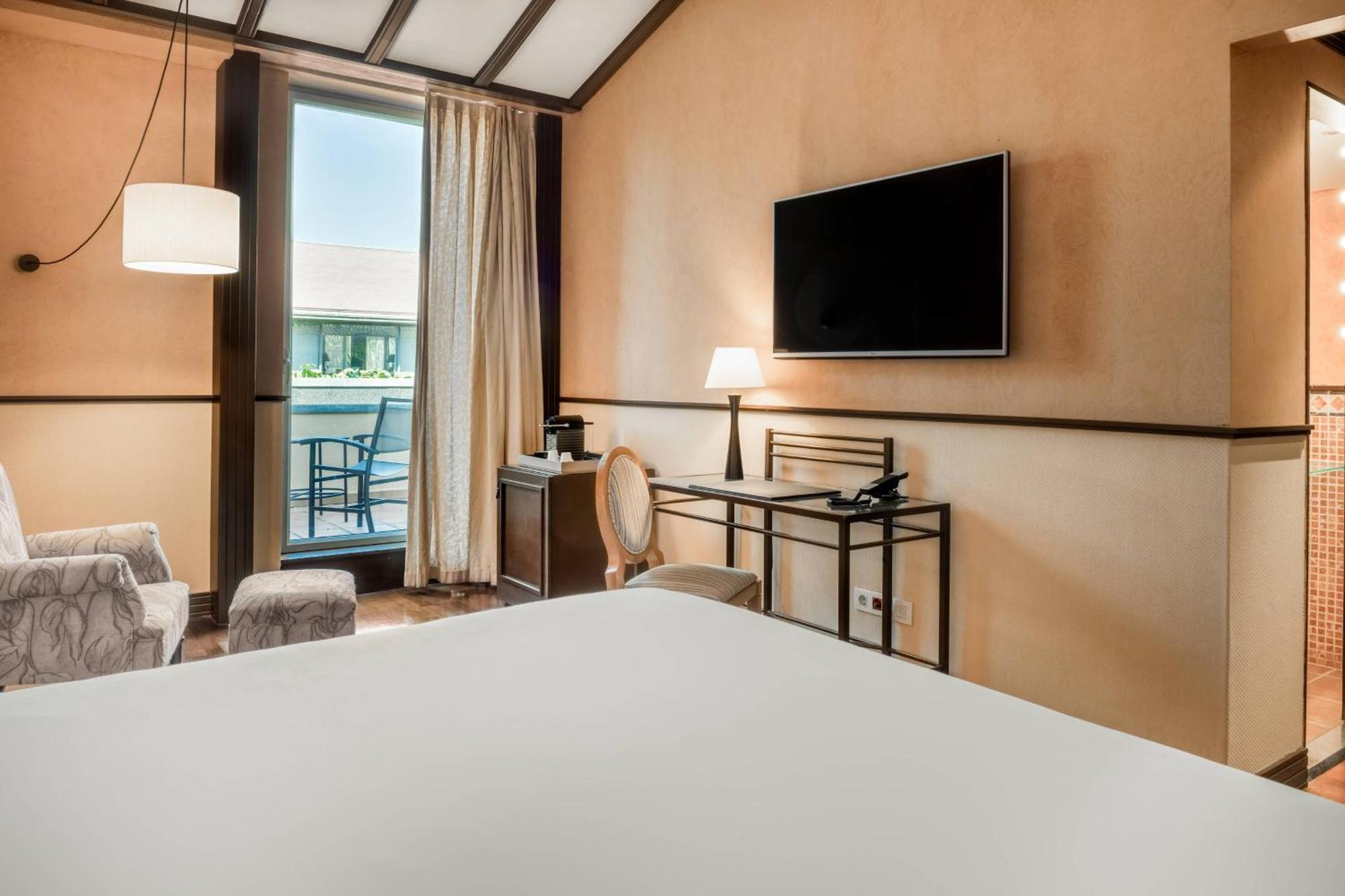 Ac Hotel Ciudad De Tudela By Marriott Εξωτερικό φωτογραφία
