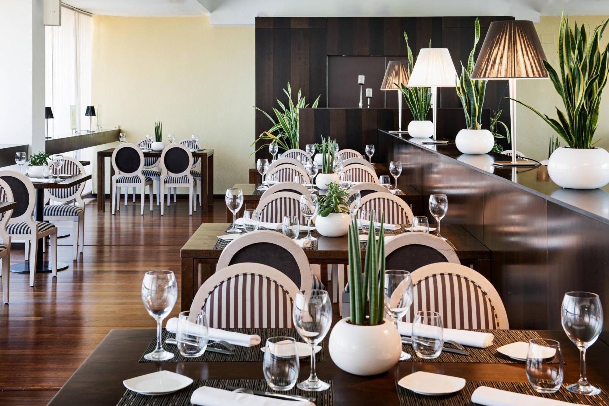 Ac Hotel Ciudad De Tudela By Marriott Εξωτερικό φωτογραφία