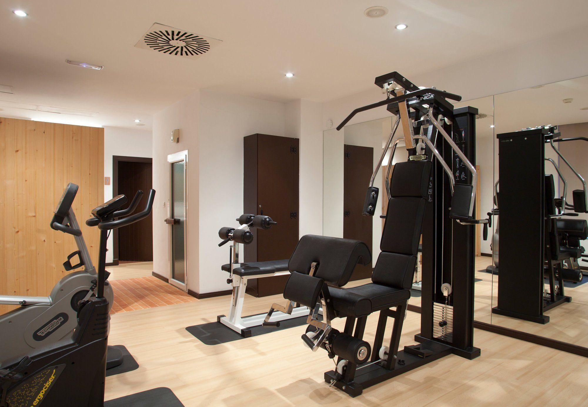 Ac Hotel Ciudad De Tudela By Marriott Εξωτερικό φωτογραφία